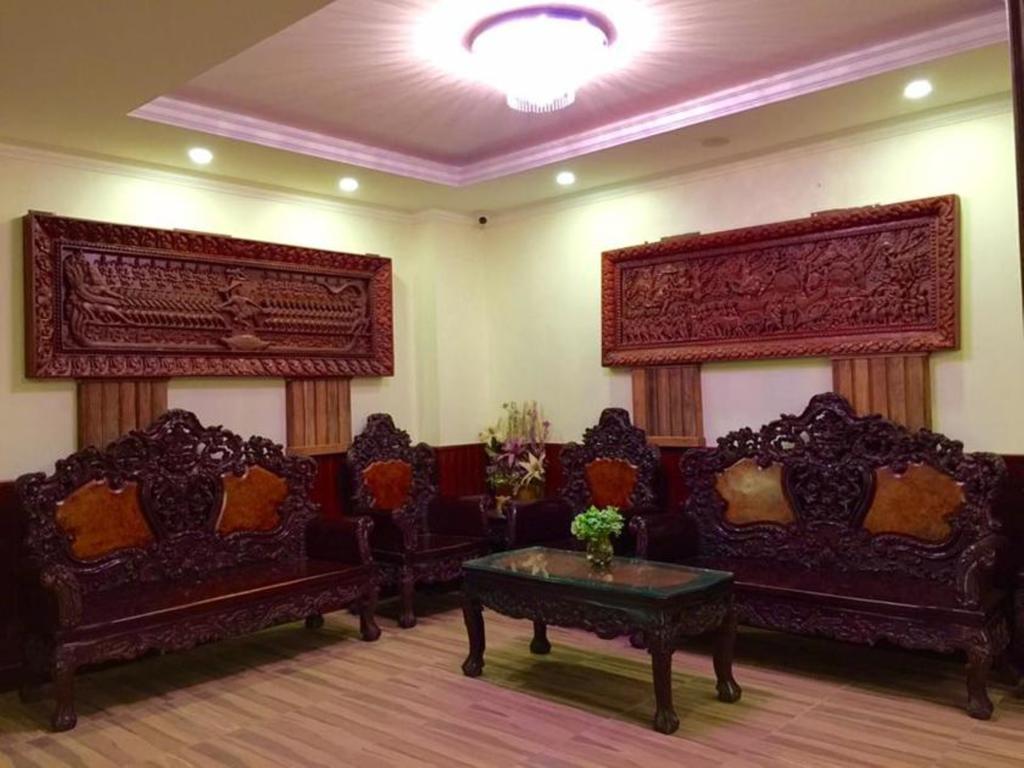 Prasat Rath Guest House Phnom Penh Esterno foto